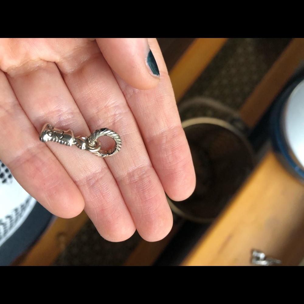 Letter “I” charm for charm bracelet.